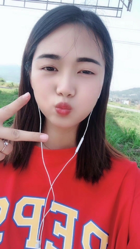 深拥必定温暖的第一张照片--绍兴相亲服务中心