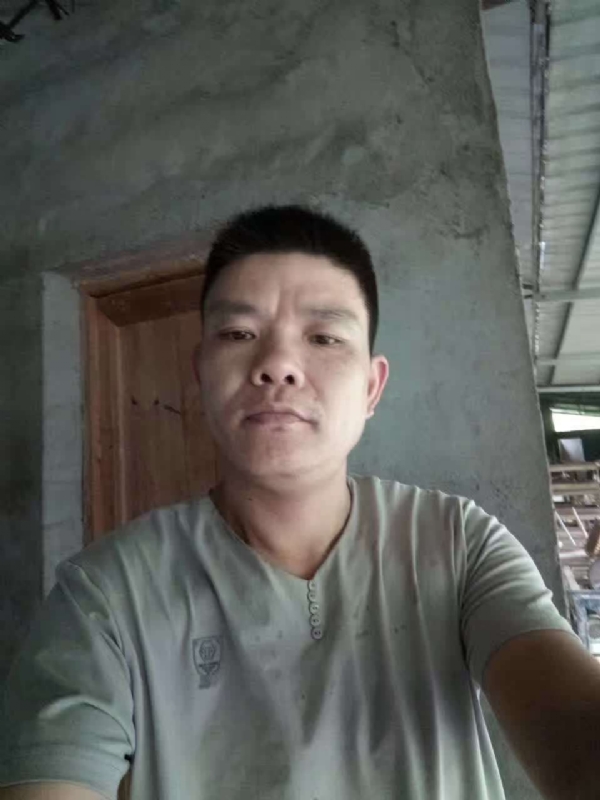 寻找幸福的第一张照片--绍兴相亲服务中心