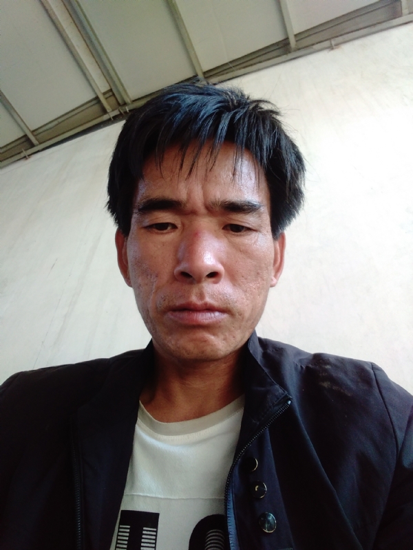 项斌的第一张照片--绍兴相亲服务中心