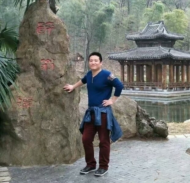 烦事用点心的第一张照片--绍兴相亲服务中心