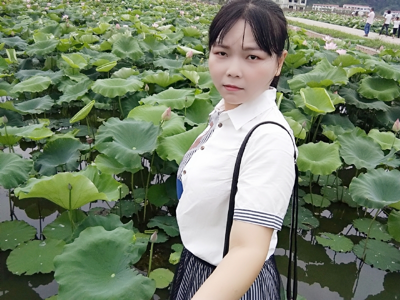 小五同学的第二张照片--绍兴相亲服务中心