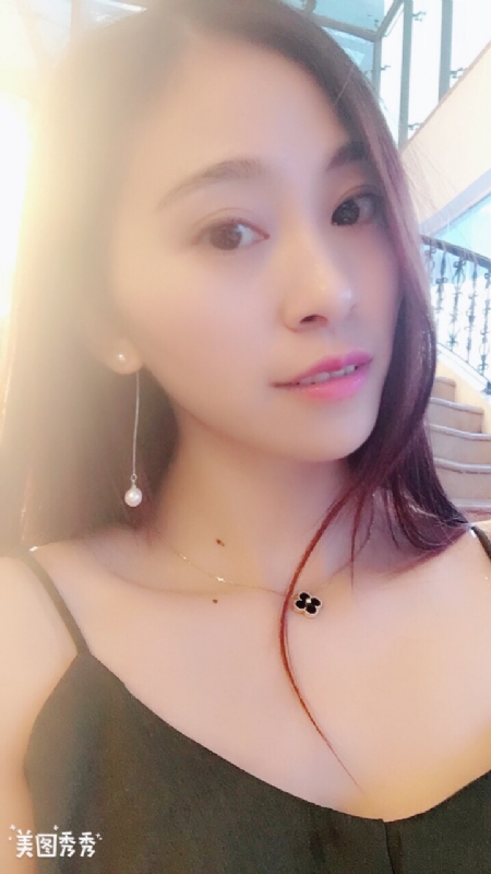 隨風的云的第一张照片--绍兴相亲服务中心