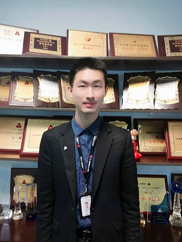 魔都青年的第一张照片--绍兴相亲服务中心
