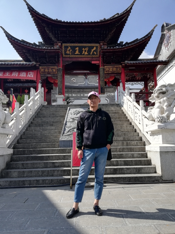 旧事离人的第一张照片--绍兴相亲服务中心