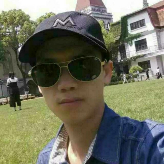 龙小华的第一张照片--绍兴相亲服务中心