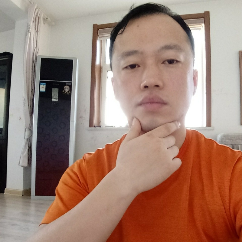 爱热闹的人的第一张照片--绍兴相亲服务中心