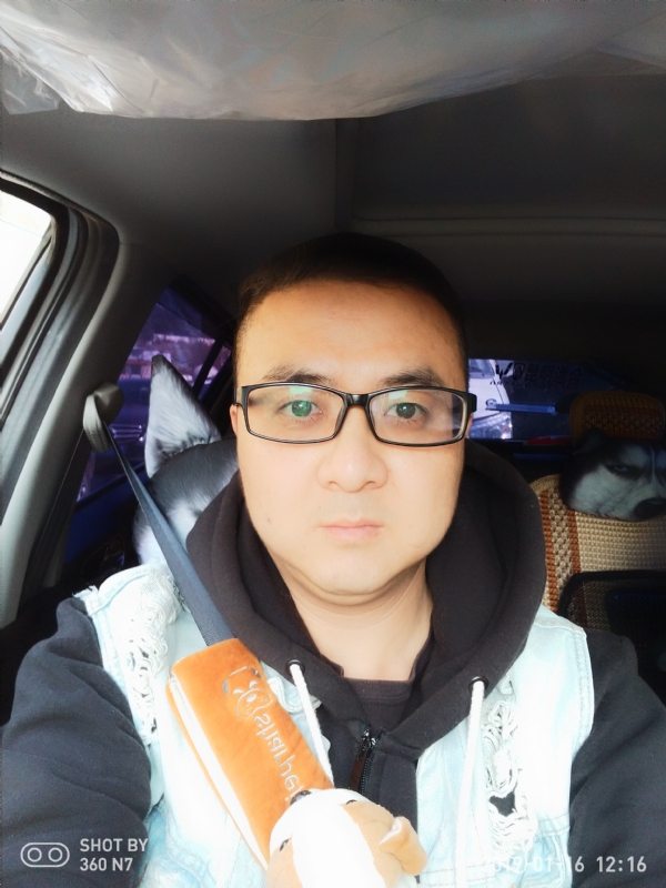 香烟最懂男人心的第一张照片--绍兴相亲服务中心