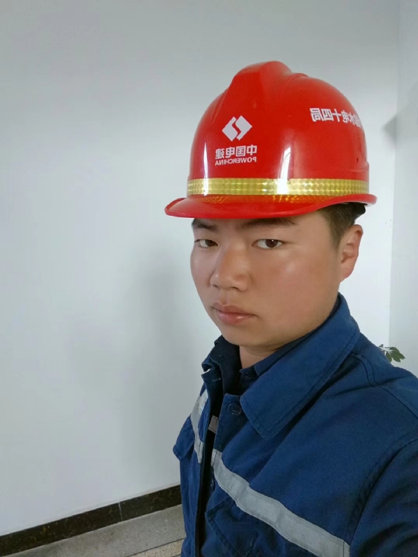 小公牛的第一张照片--绍兴相亲服务中心