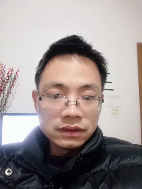 明月天涯的第一张照片--绍兴相亲服务中心