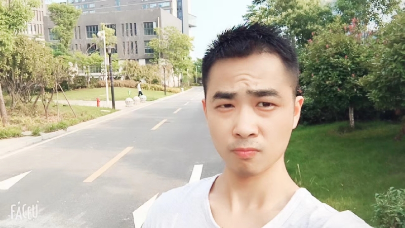 随缘20的第一张照片--绍兴相亲服务中心