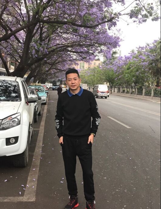 宁静致远的第一张照片--绍兴相亲服务中心