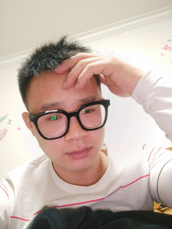 华灯初上的夜晚的第一张照片--绍兴相亲服务中心
