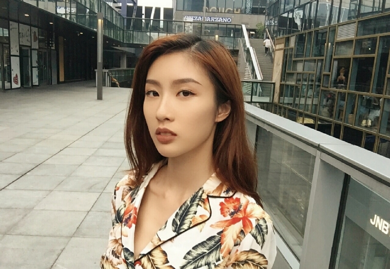 蘇悅的第四张照片--绍兴相亲服务中心
