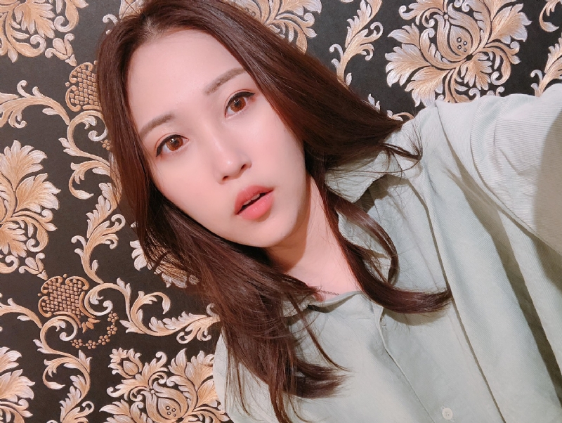 張婕兒的第一张照片--绍兴相亲服务中心