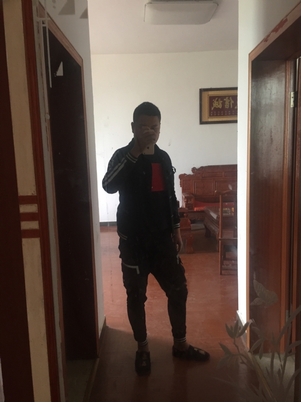 MC无所畏惧的第一张照片--绍兴相亲服务中心