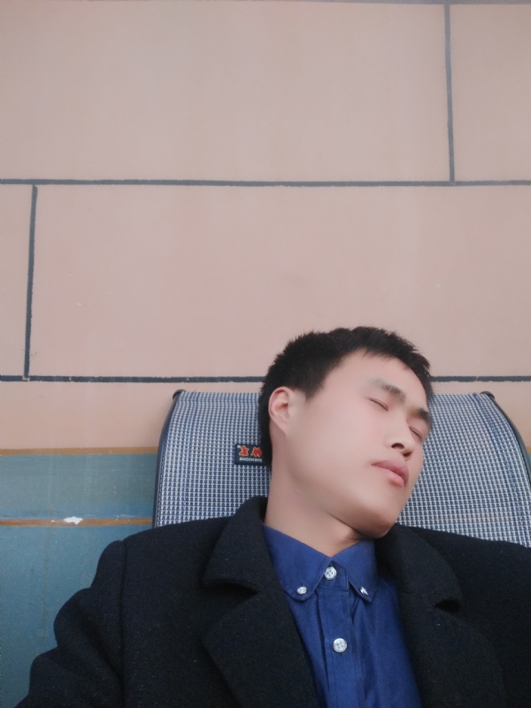 有钱爱情才能长久的第一张照片--绍兴相亲服务中心