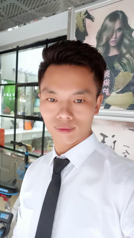 阳光男士的第一张照片--绍兴相亲服务中心