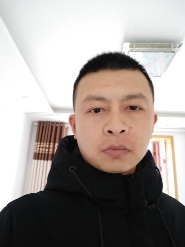 吴伟899的第一张照片--绍兴相亲服务中心