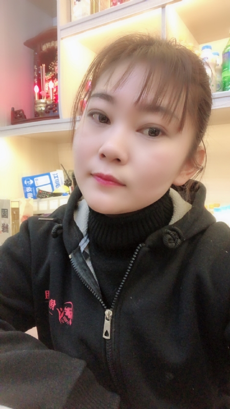 泡沫的第一张照片--绍兴相亲服务中心
