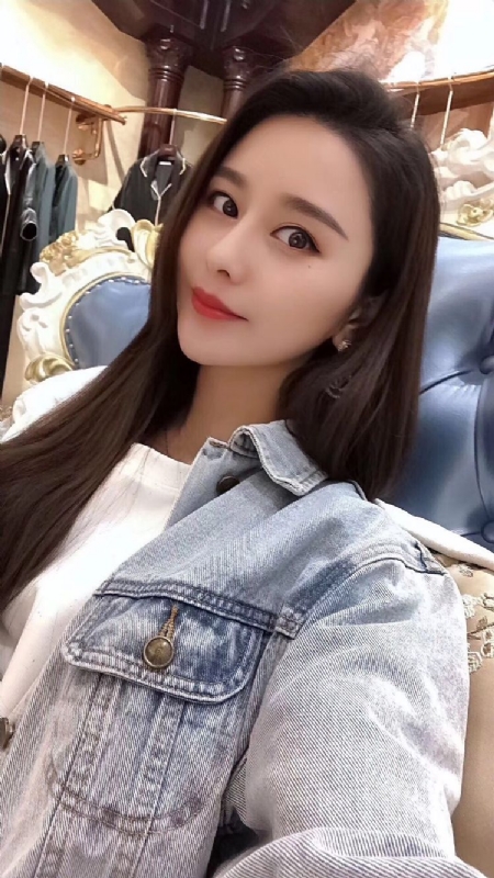 李珊珊的第一张照片--绍兴相亲服务中心