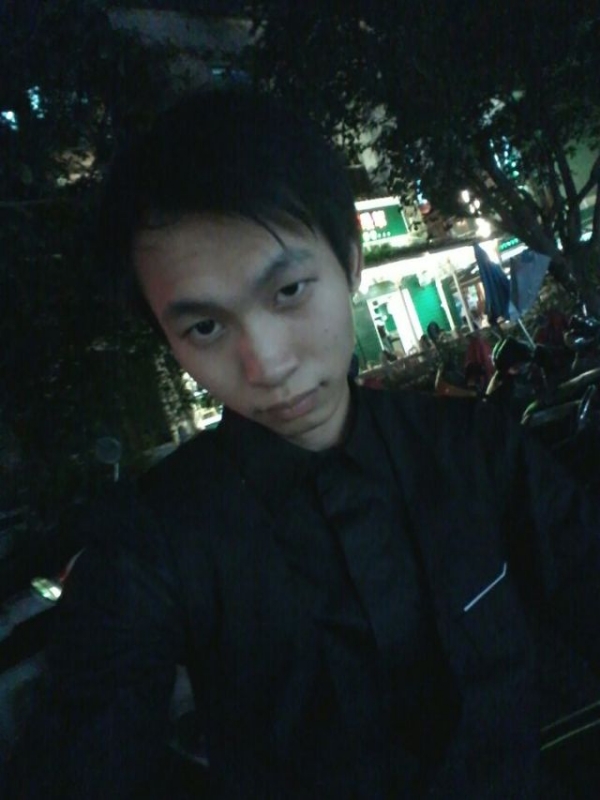 瞬间回眸的第一张照片--绍兴相亲服务中心
