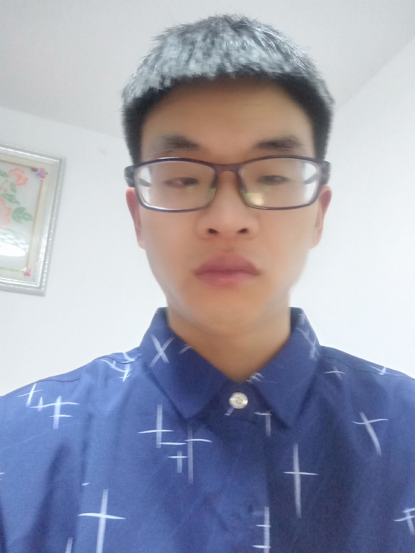 搬砖小伙的第一张照片--绍兴相亲服务中心