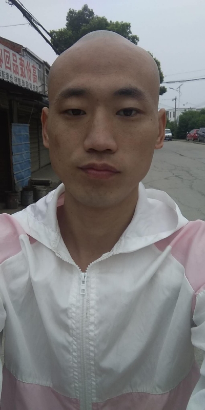 花花公子的第一张照片--绍兴相亲服务中心