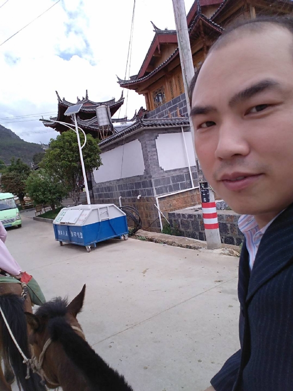 当代军人的第一张照片--绍兴相亲服务中心