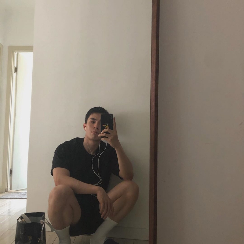 深海的第四张照片--绍兴相亲服务中心