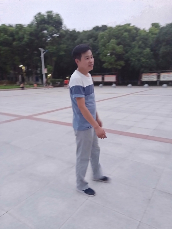 一笑的第一张照片--绍兴相亲服务中心