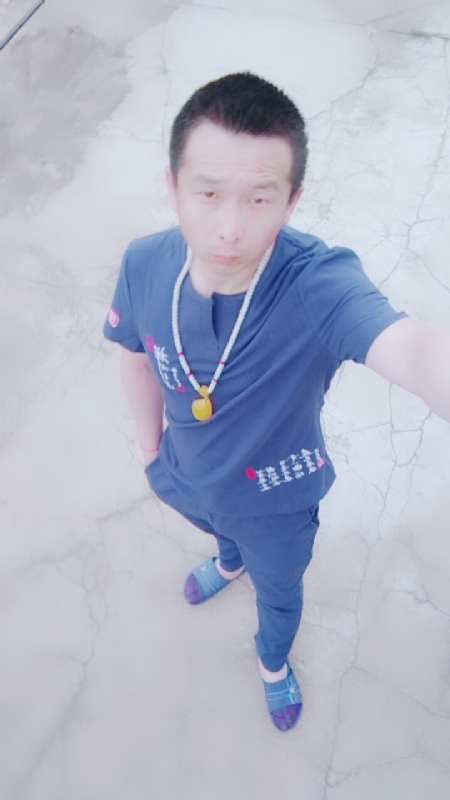 一叶之秋的第一张照片--绍兴相亲服务中心