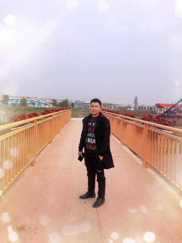 清风的第二张照片--绍兴相亲服务中心