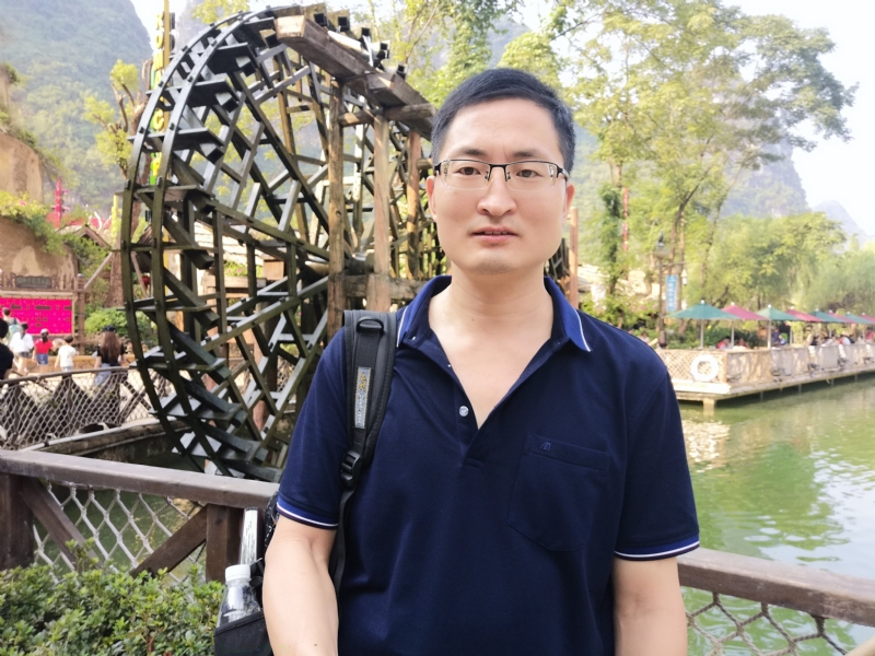 一笑而过的第一张照片--绍兴相亲服务中心