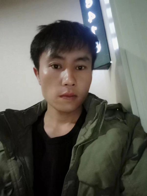 槑头槑脑的第一张照片--绍兴相亲服务中心