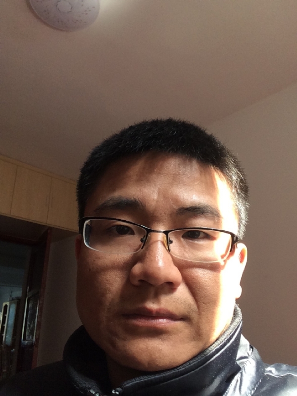 余浩浩的第一张照片--绍兴相亲服务中心
