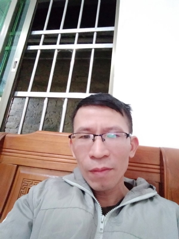 奋斗的第一张照片--绍兴相亲服务中心