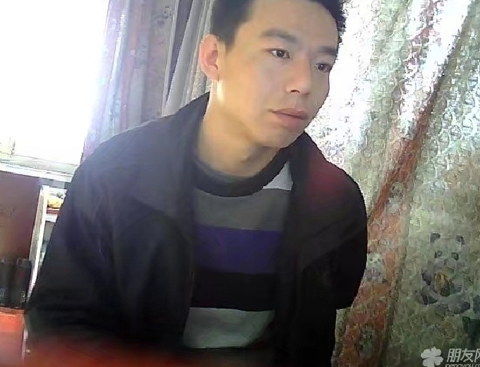 向钱奔跑的第一张照片--绍兴相亲服务中心