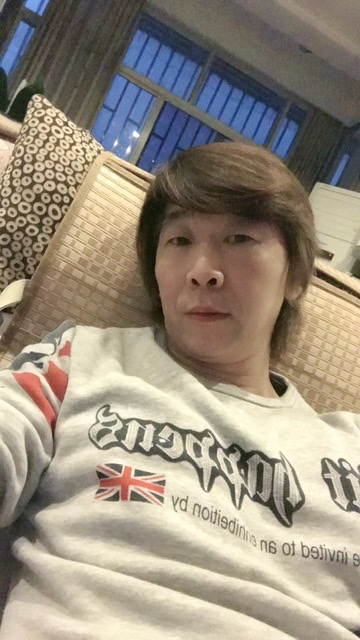 君子圣兰的第一张照片--绍兴相亲服务中心