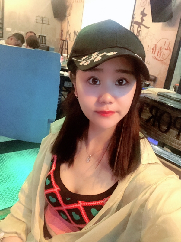 沐秋的第一张照片--绍兴相亲服务中心
