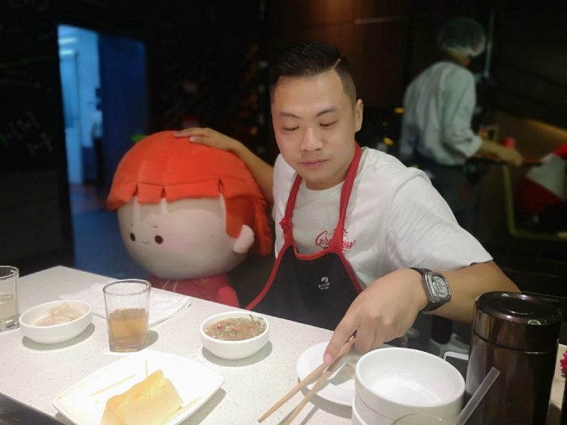 逆行的第一张照片--绍兴相亲服务中心