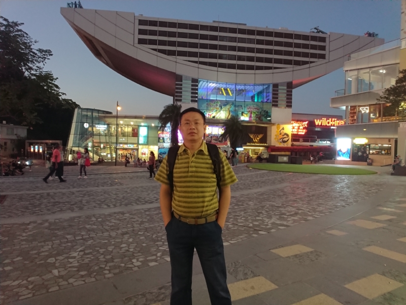 人间四月天的第一张照片--绍兴相亲服务中心