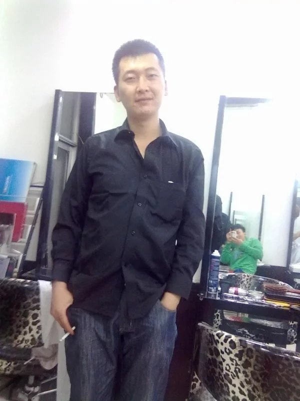 风筝的第一张照片--绍兴相亲服务中心