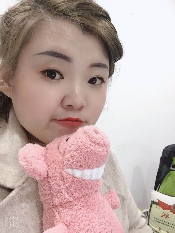李娜的第一张照片--绍兴相亲服务中心