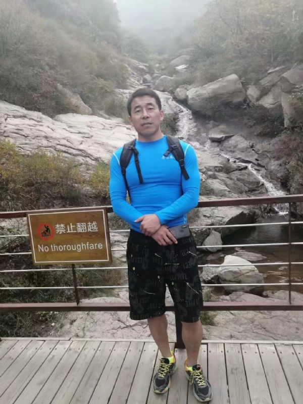 四季阳光的第一张照片--绍兴相亲服务中心