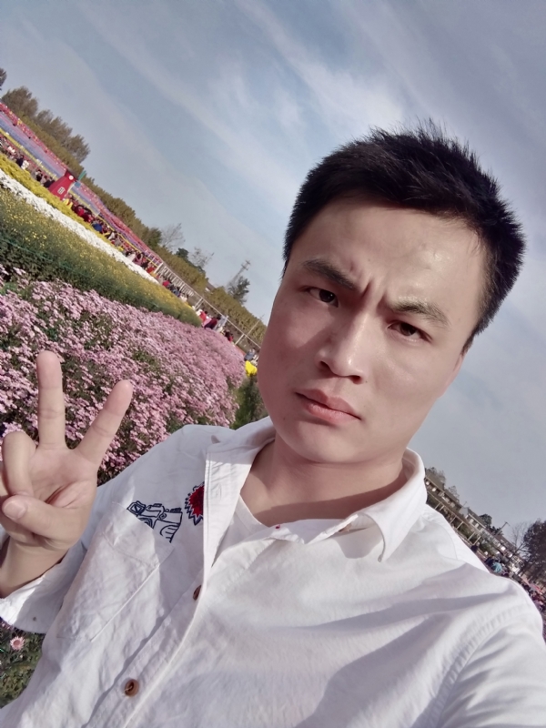 心碎无痕的第二张照片--绍兴相亲服务中心