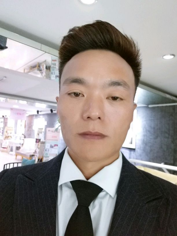 醉酒的蝴蝶的第一张照片--绍兴相亲服务中心