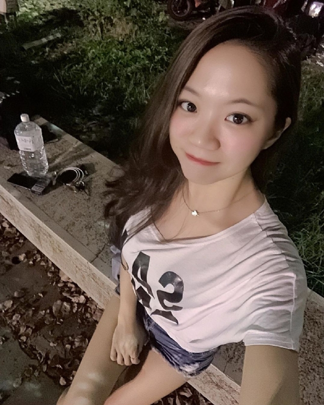欣欣的第一张照片--绍兴相亲服务中心