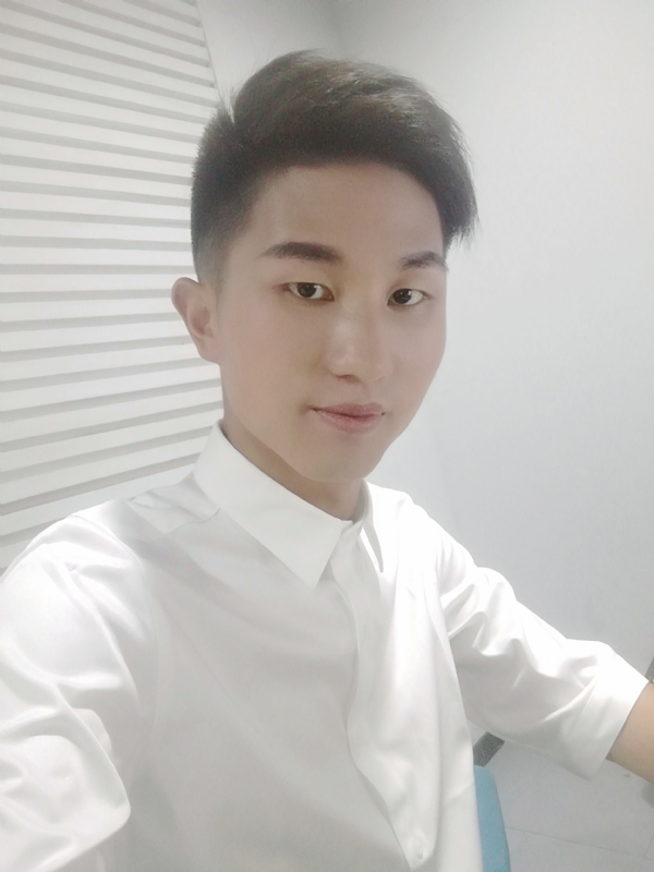 MrLi的第二张照片--绍兴相亲服务中心