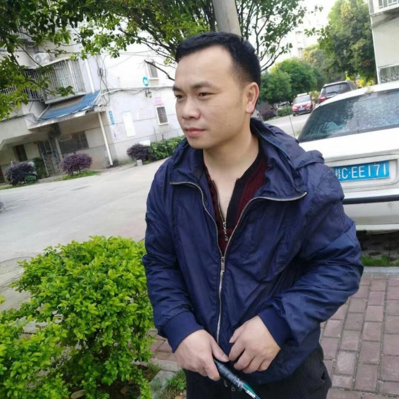 灰色足迹的第一张照片--绍兴相亲服务中心
