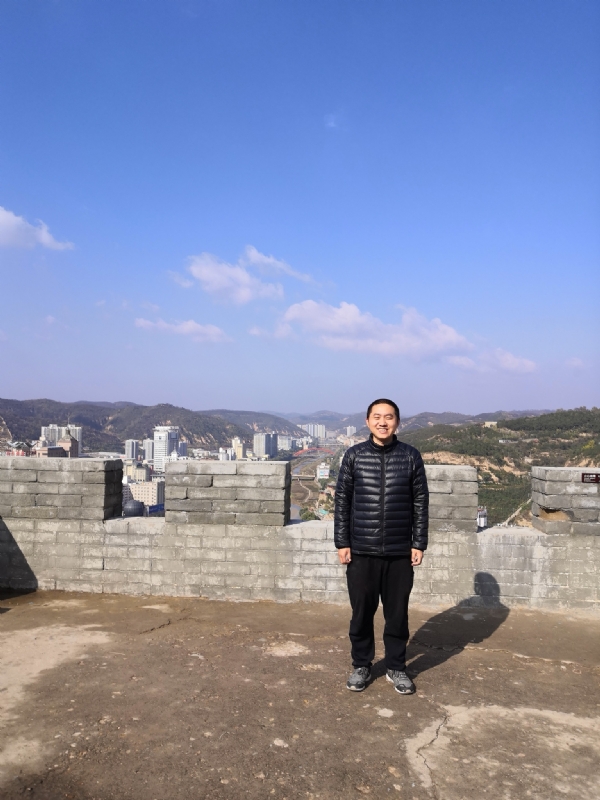 人间不值得的第一张照片--绍兴相亲服务中心